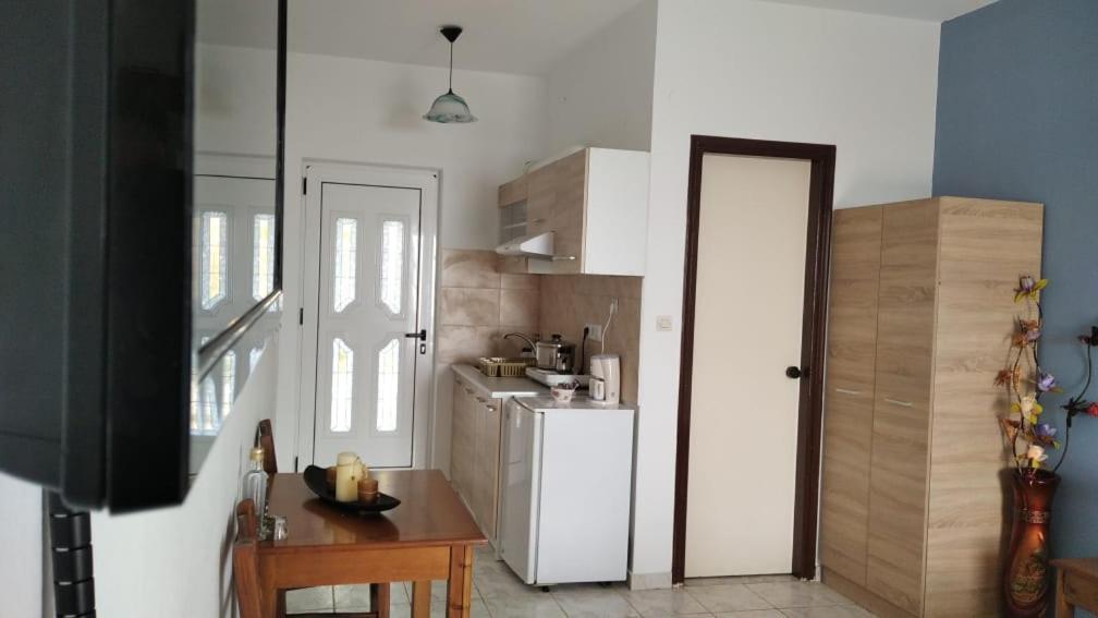 Golden Sun Apartments 로다키노 외부 사진